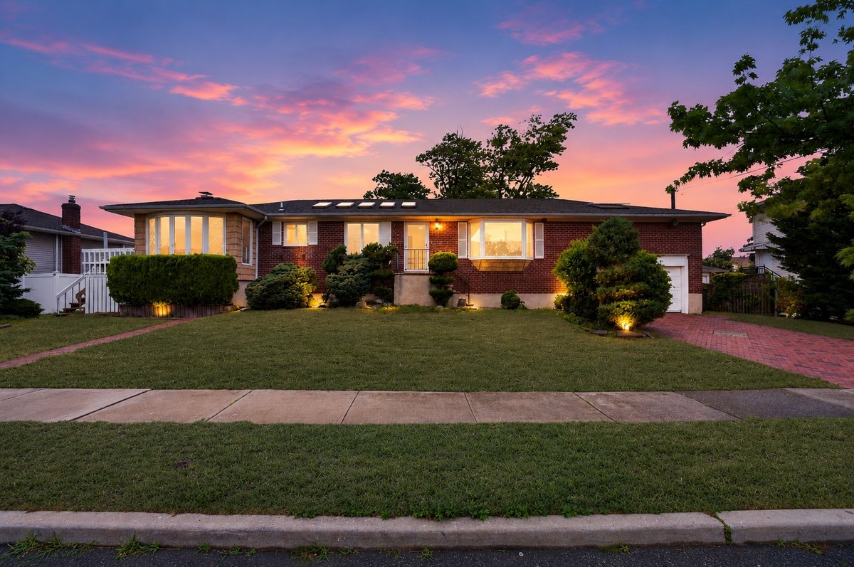 3402 Elliott Boulevard, Oceanside NY - just listed by Sharon Basiratmand